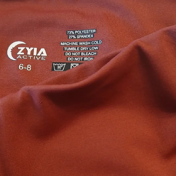 ZYIA Women's Brick Red High Rise Cropped Leggings SZ 6-8 - Picture 3 of 7